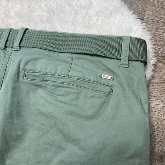 Guess Shorts Green Cotton with Belt Mens Size 38 Flat Front 10" Inseam - Picture 7 of 11